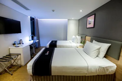 Chambre Superior Twin — Avanti Hotel